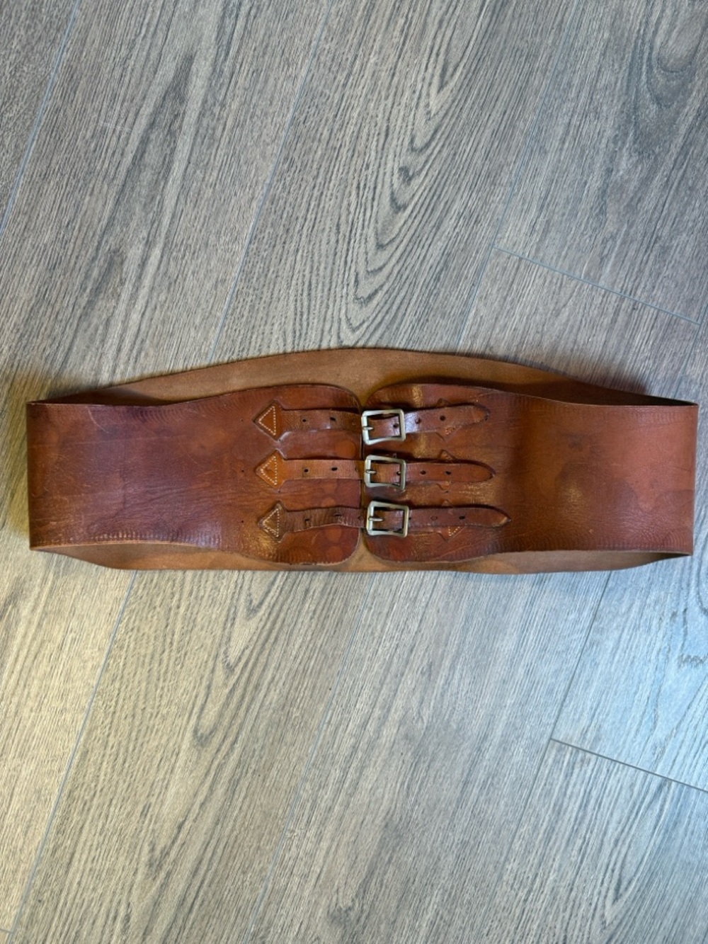 Vintage BUCO Leather Motorcycle Kidney Belt Triple Buckle Brown Winged Crest